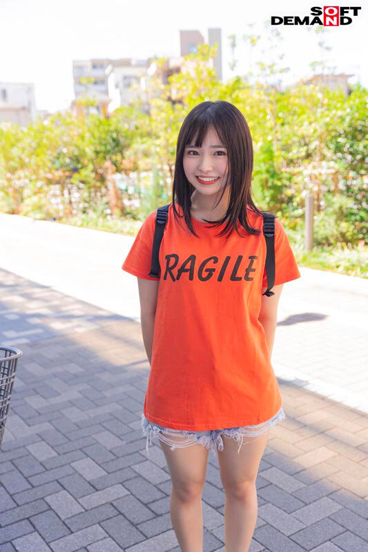 マジックミラー号 絶対に気持ちよくなってはイケない！！！愛する彼氏とはミラー越し30cmの状況でくすぐり我慢ゲームと称して凄腕AV男優の妙技でHにいじくりたおす！！！見てるこっちが恥ずかしくなるほどの熱熱カップルさん5組収録││くすぐり│1setm00043